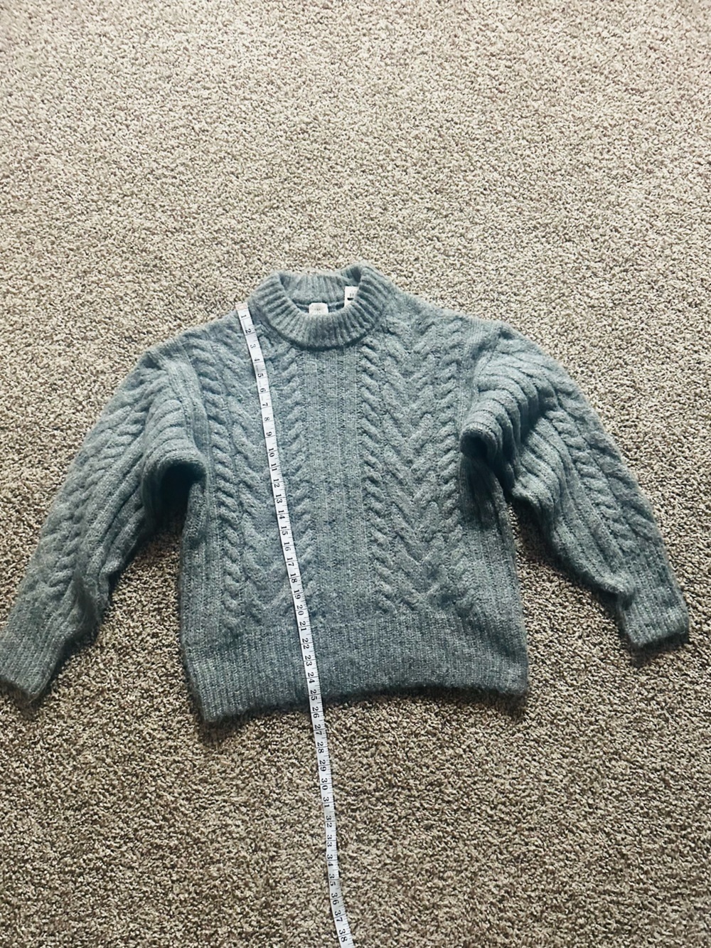 a new day Chunky Cabled Gray Sweater NWT Medium - Picture 2 of 7